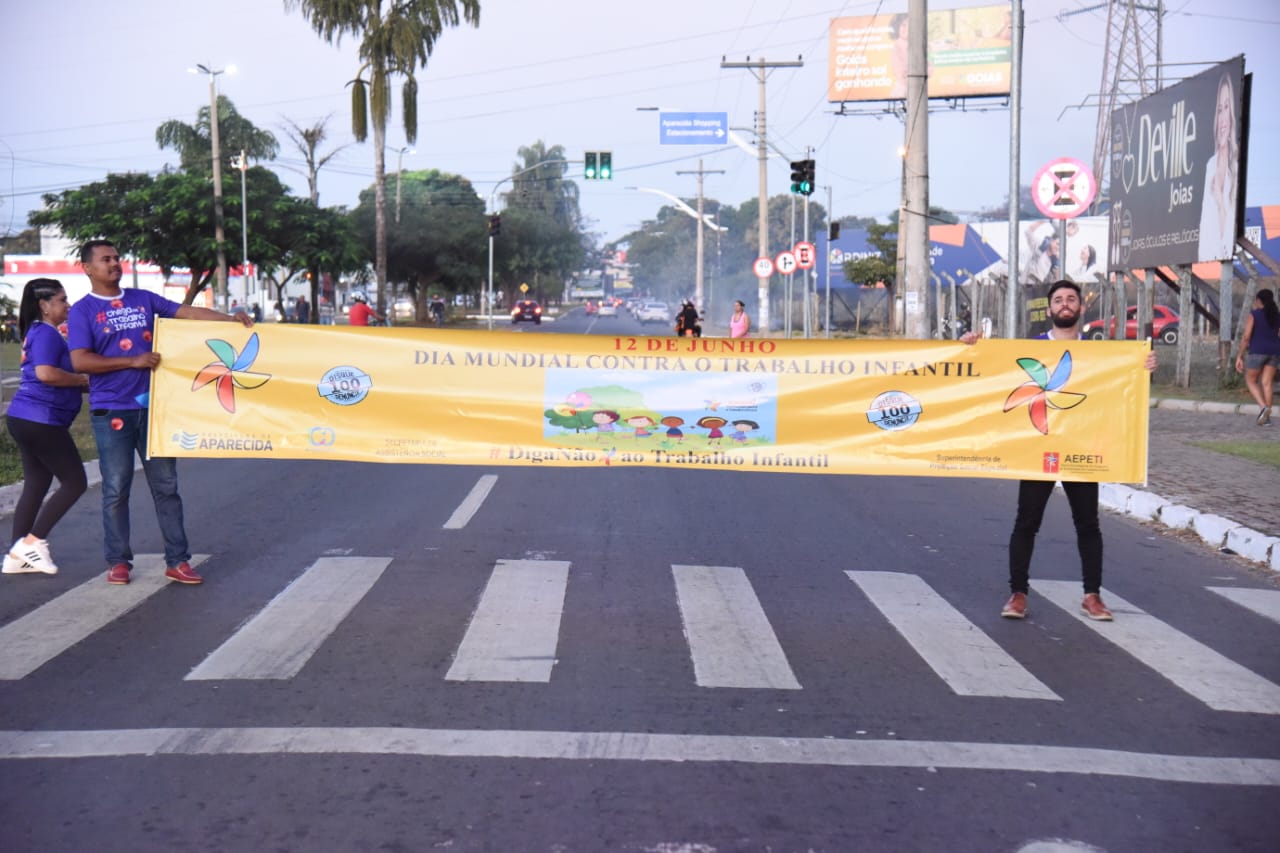 Prefeitura Municipal de Aparecida de Goiânia Blitz educativa ressalta