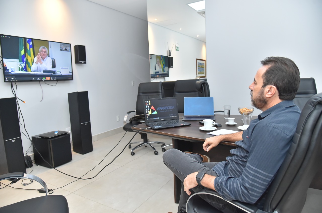 Veter Martins participa de videoconferência com governador Ronaldo Caiado e 100 prefeitos goianos