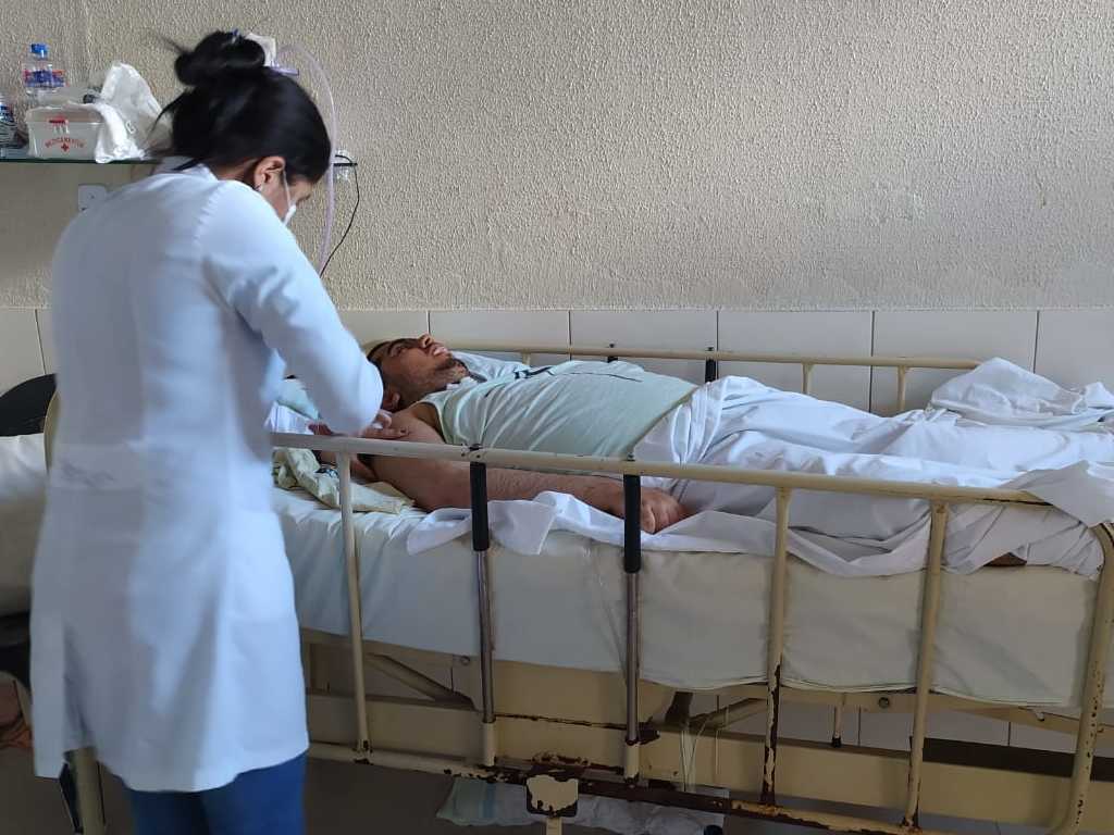 Pacientes com comorbidades são vacinados diretamente nas clínicas de hemodiálise