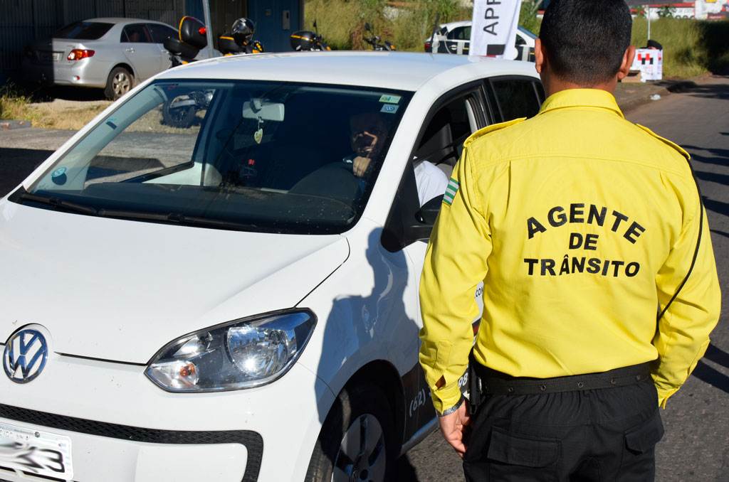 SMTA distribuirá máscaras faciais para motoristas em campanha do Maio Amarelo nesta quinta, 14