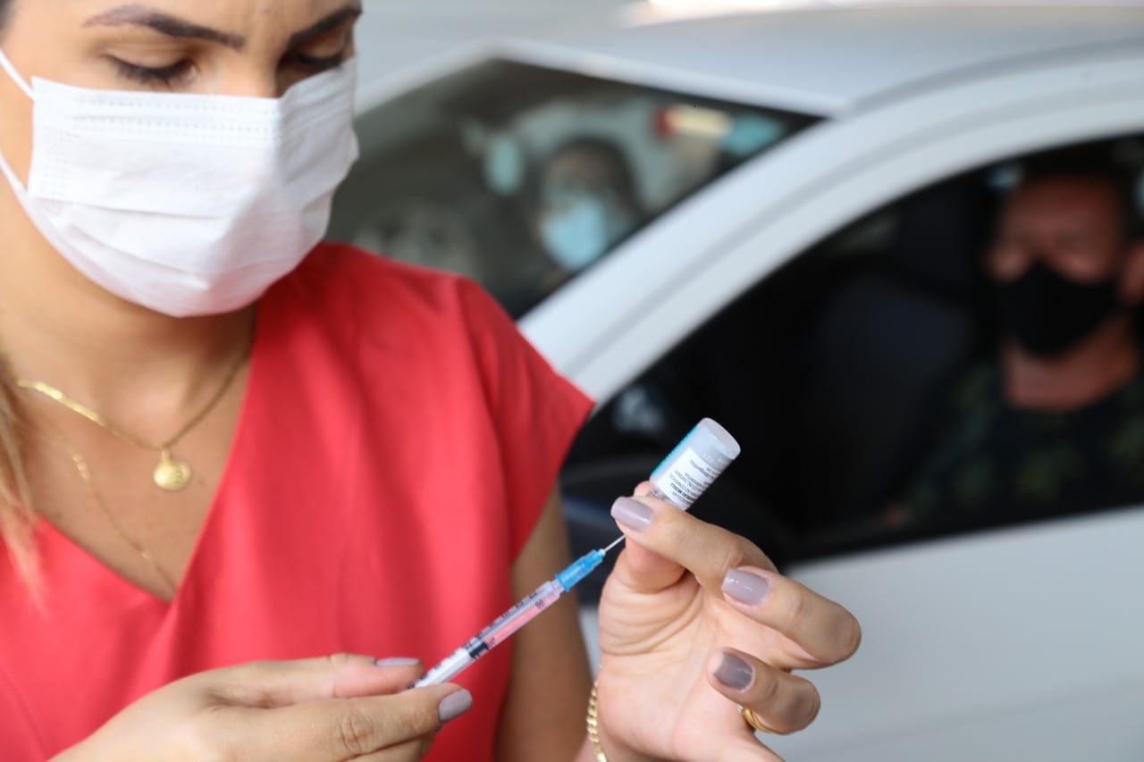 Aparecida de Goiânia amplia vacinação contra a covid-19 para pessoas com 58 anos