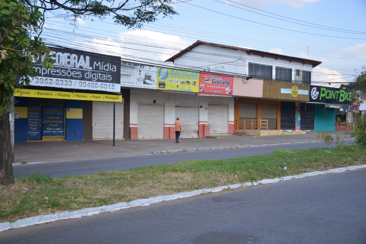 Aparecida completa 100 dias de isolamento social intermitente