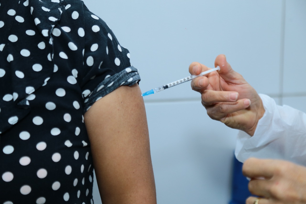 Em Aparecida, grávidas e puérperas devem tomar vacina diferente na 2ª aplicação