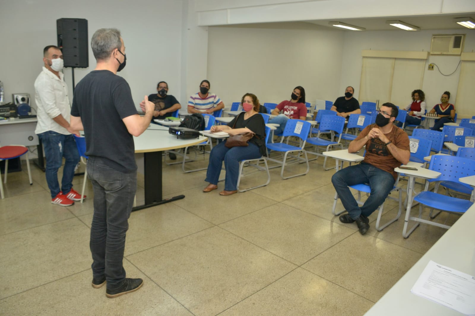 Prefeitura promove workshop com artistas culturais sobre editais da Lei Aldir Blanc