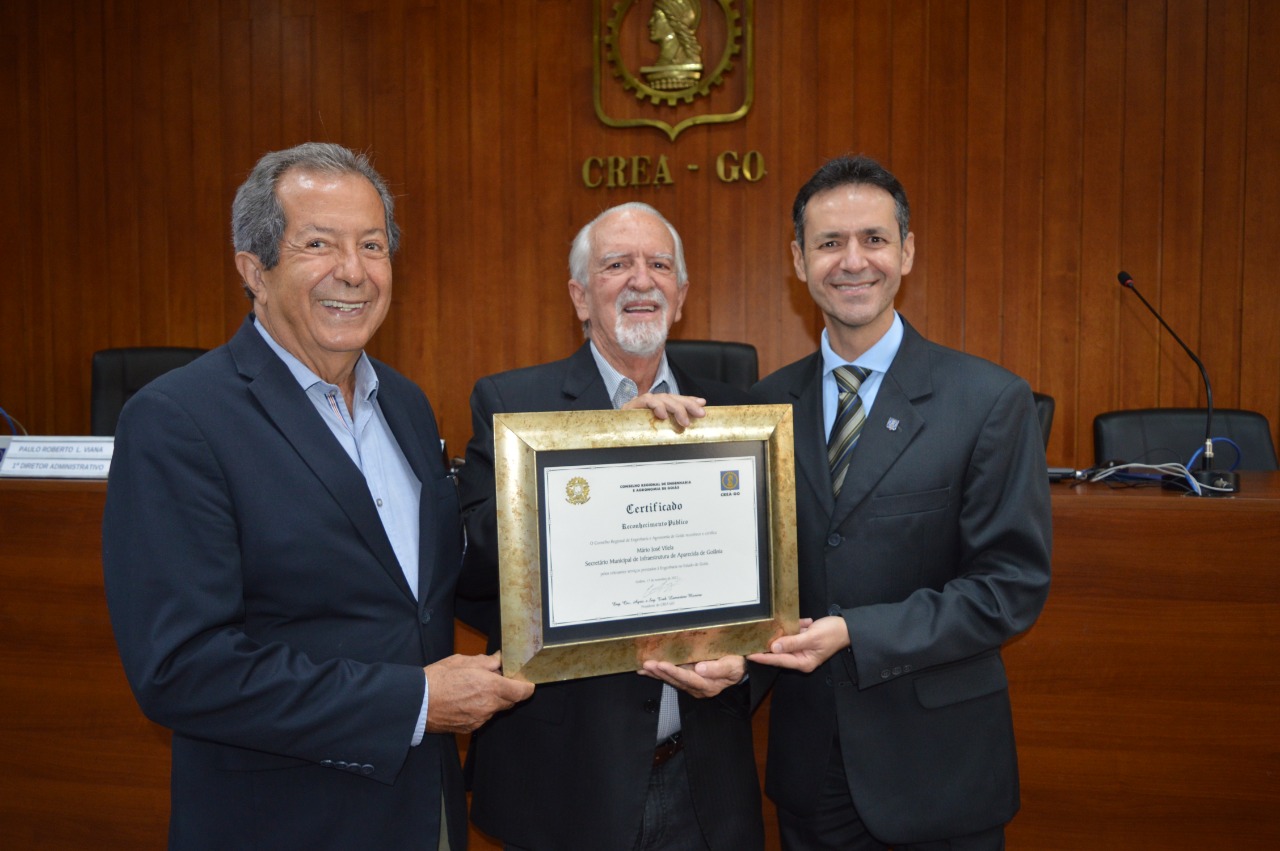 Secretário de Infraestrutura de Aparecida é homenageado pelo CREA-Go