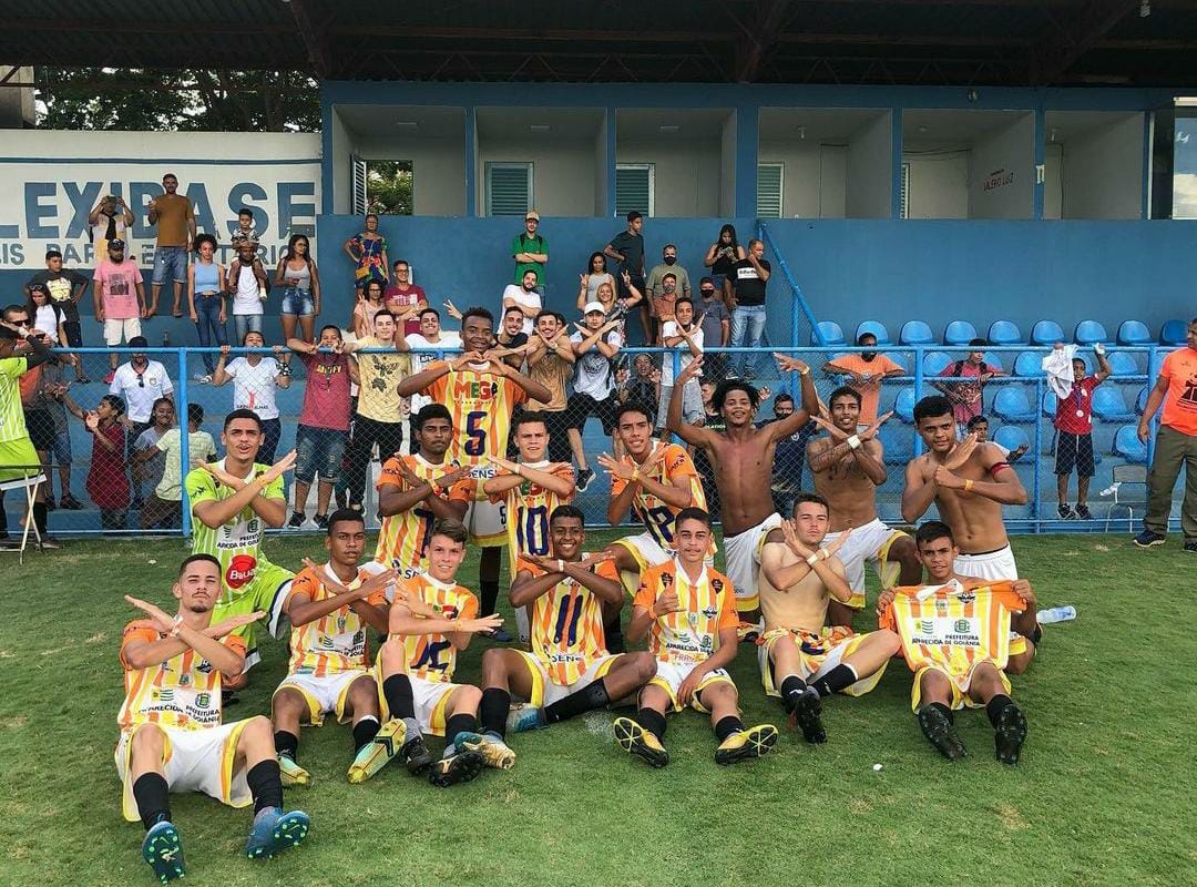 Estádio Anníbal de Toledo é palco de semifinais da Taça das Favelas