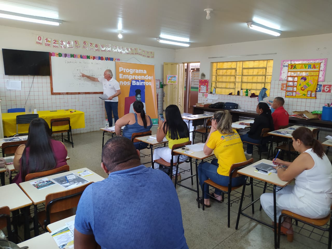 Programa Empreender nos Bairros fomenta economia em Aparecida
