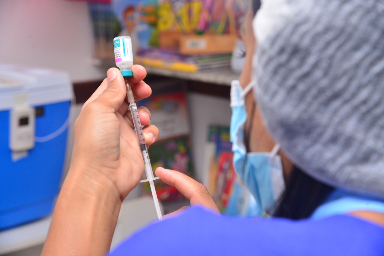 <strong>Aparecida inicia aplicação da dose de reforço contra a covid-19 em crianças de 5 a 11 anos</strong>
