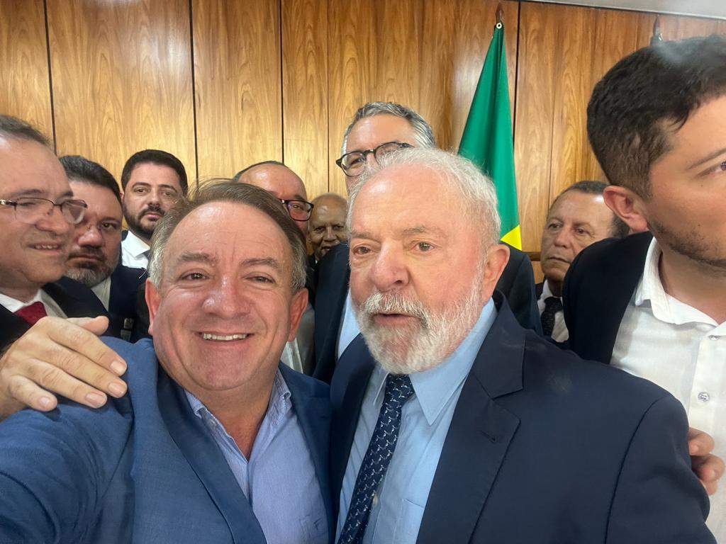 Vilmar Mariano participa de evento com Lula