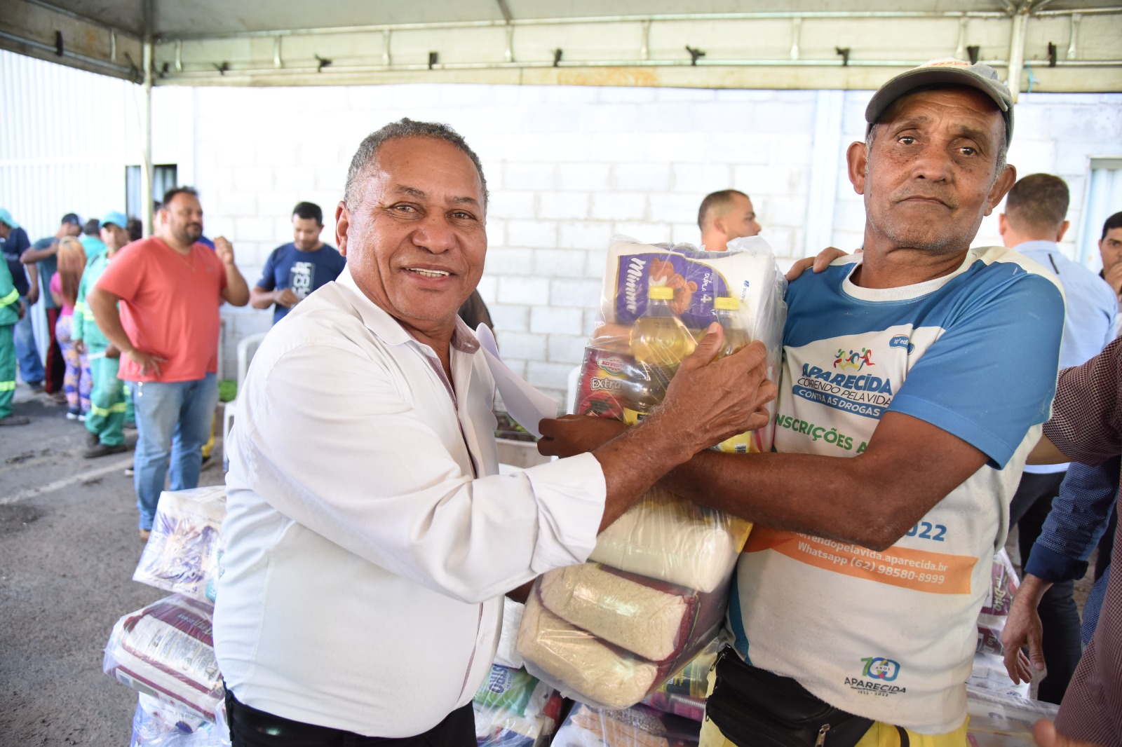 Prefeitura Municipal de Aparecida de Goiânia | Entrega de cestas ...