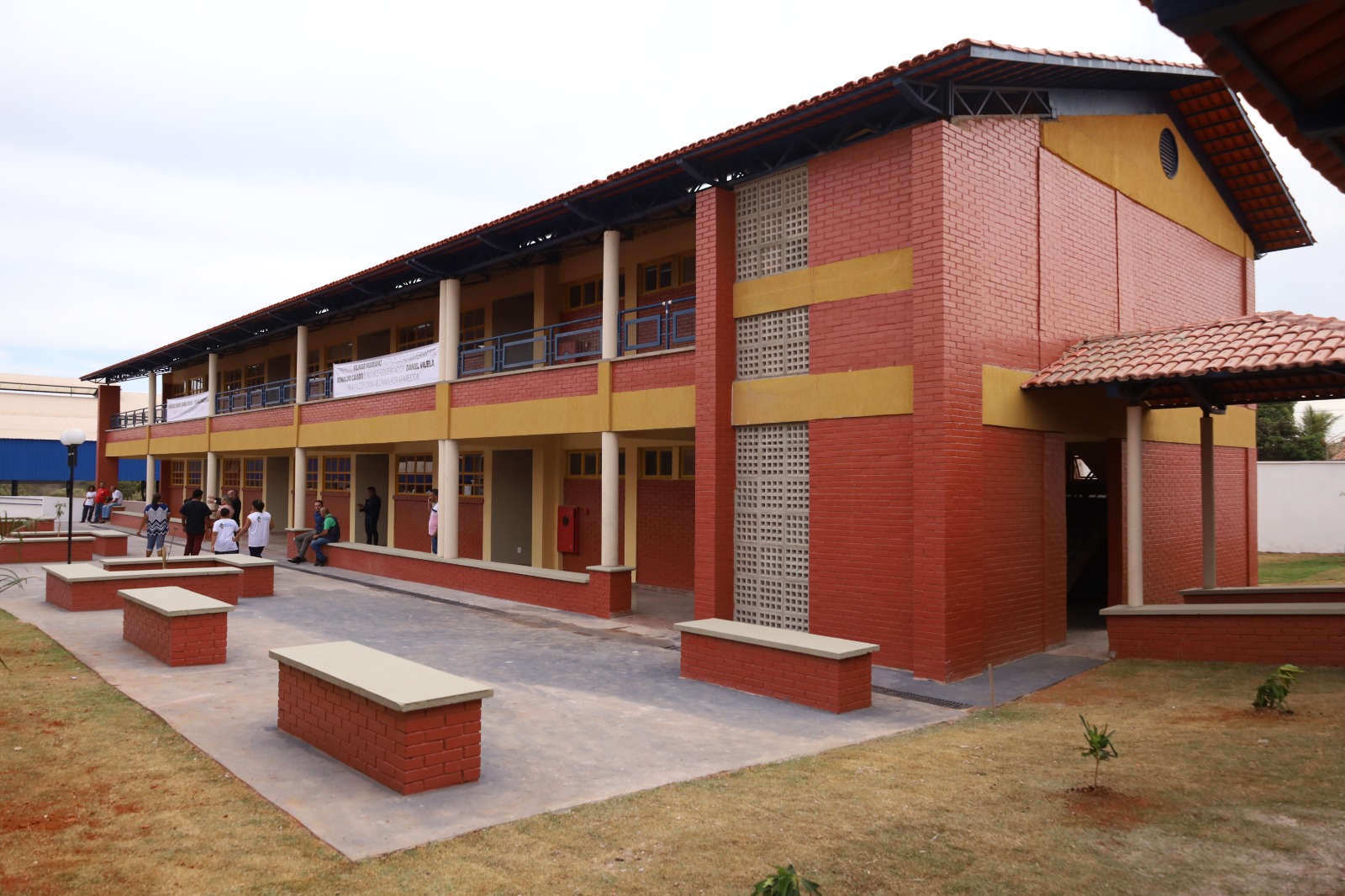 Com Escola padrão século XXI, Aparecida eleva nível da educação pública ...