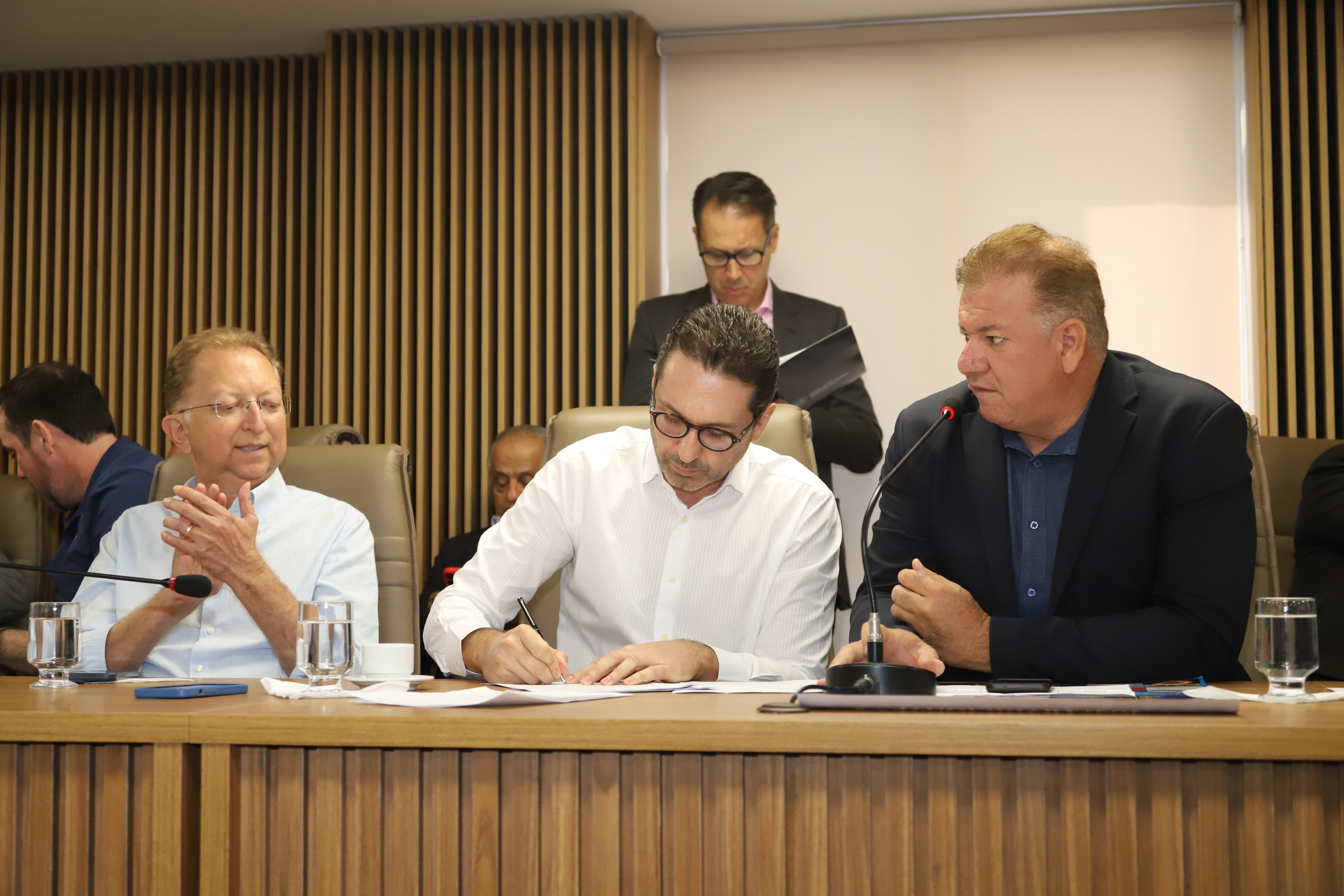 Prefeitura encaminha à  Câmara novo Código Sanitário para desburocratizar negócios em Aparecida