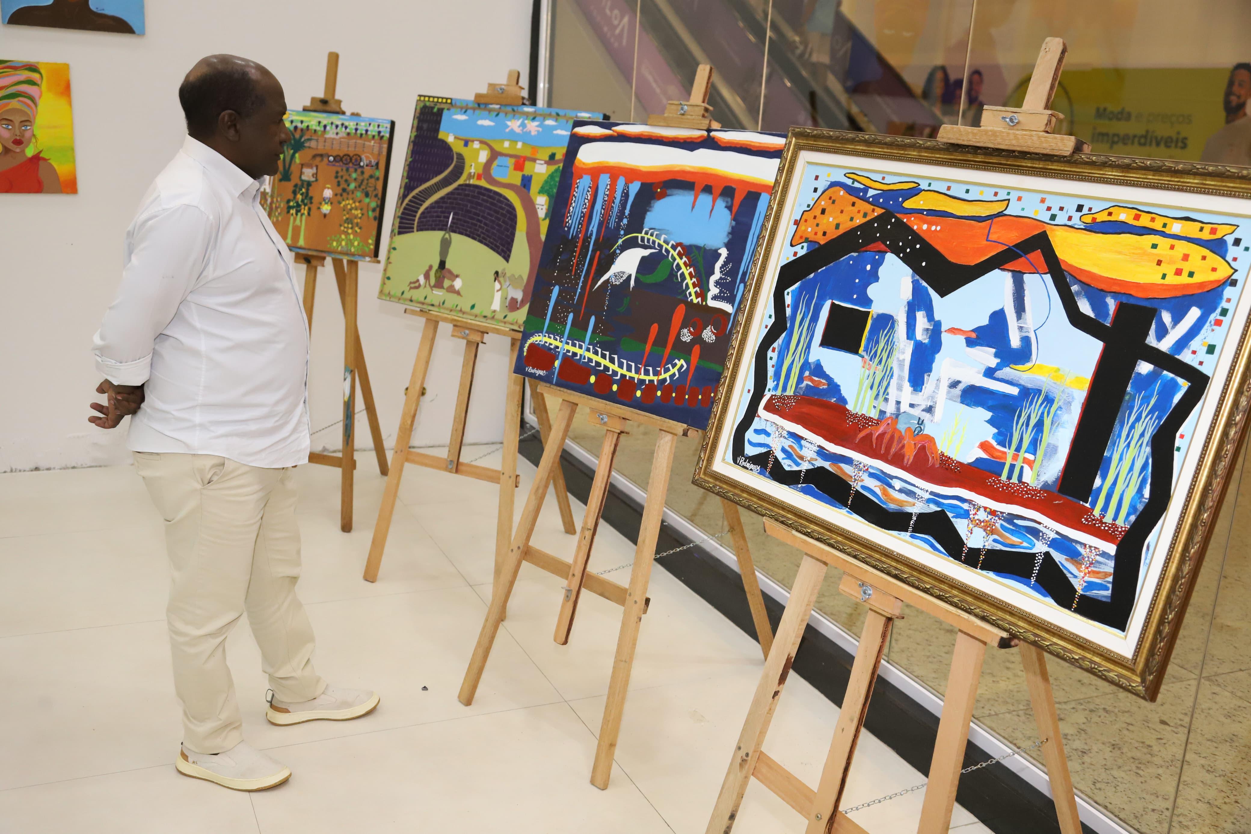 2ª Expoart de Aparecida valoriza a cultura e a arte dos aparecidendes
