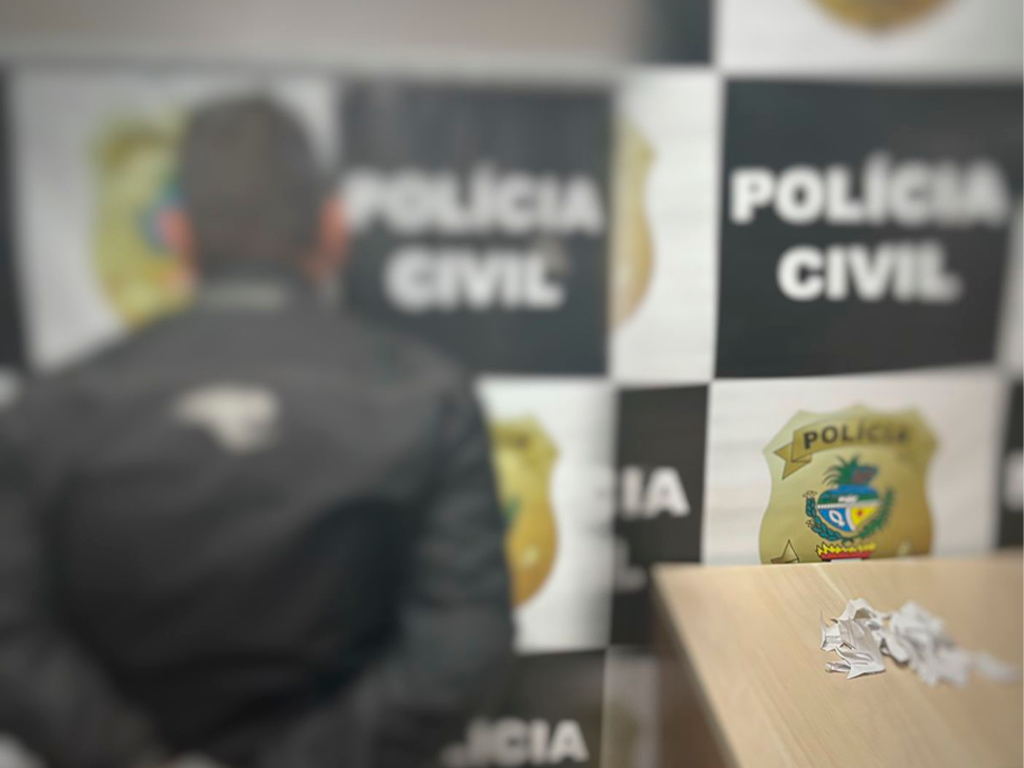 GCM de Aparecida e PC realizam prisão em flagrante de servidor que vendia atestado médico