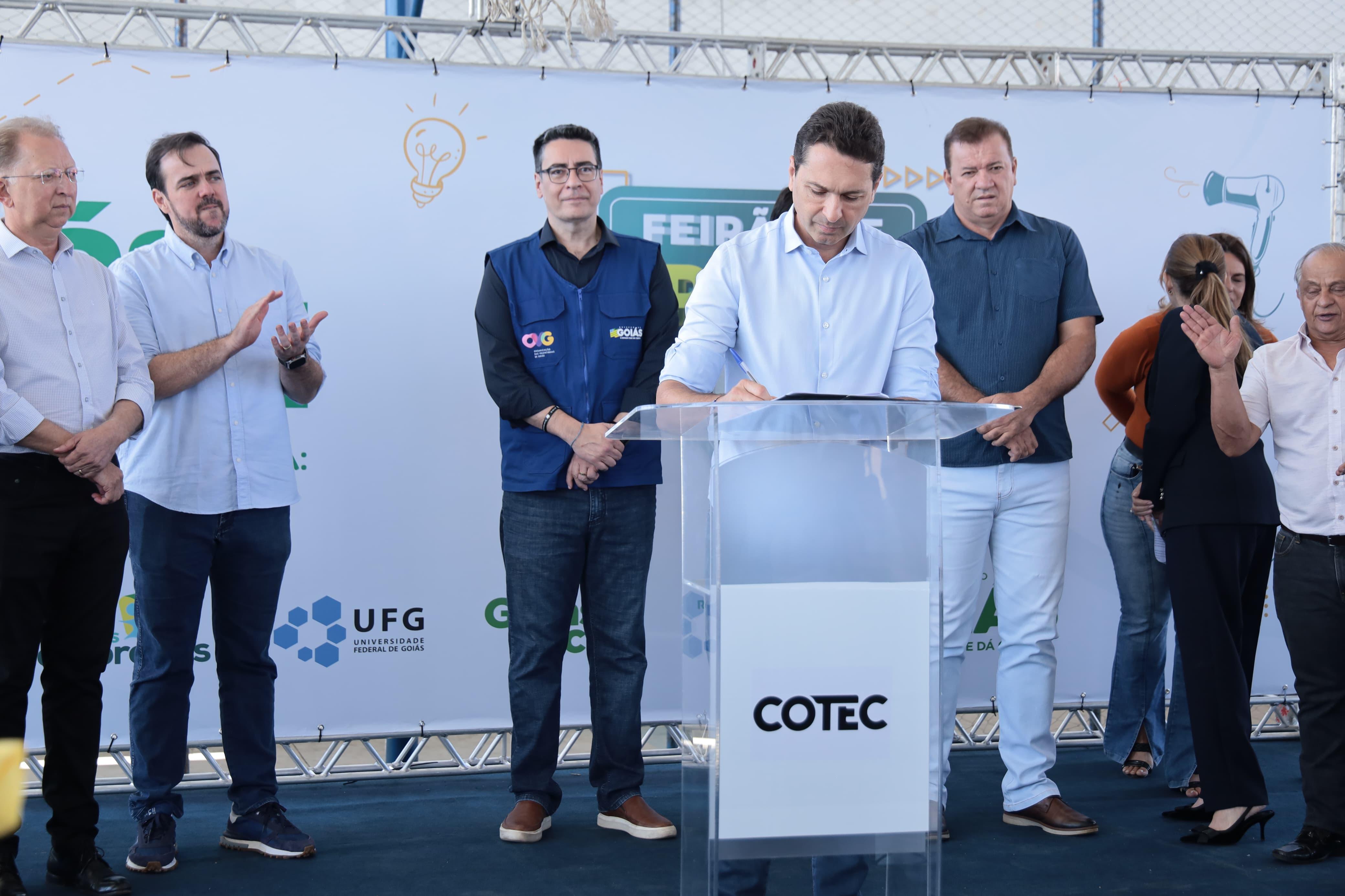 Prefeitura e Estado firmam convênio para ampliar empregabilidade em Aparecida