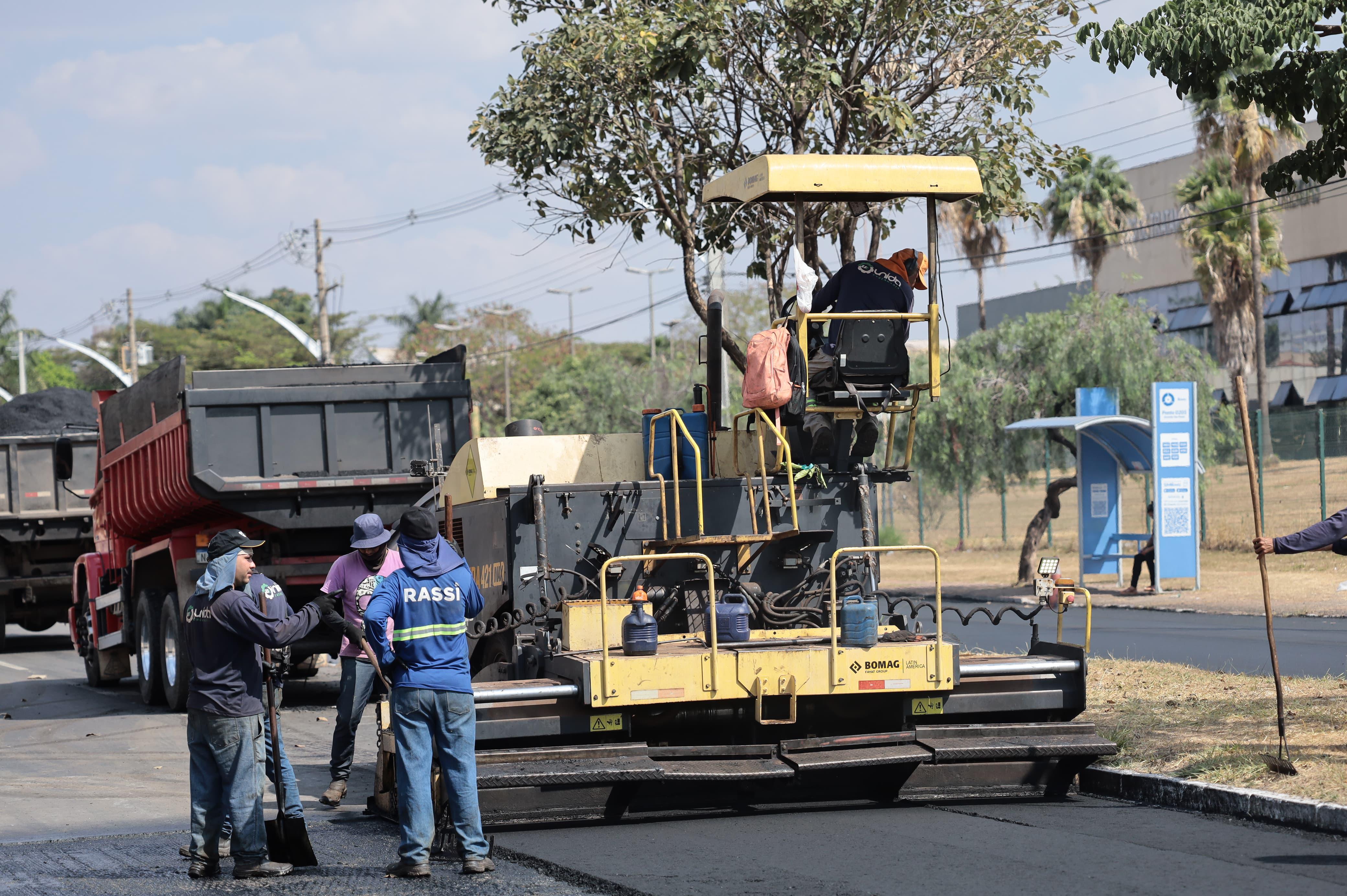 Recapeamento realizado pela Prefeitura de Aparecida e Governo de Goiás chega ao Setor Garavelo