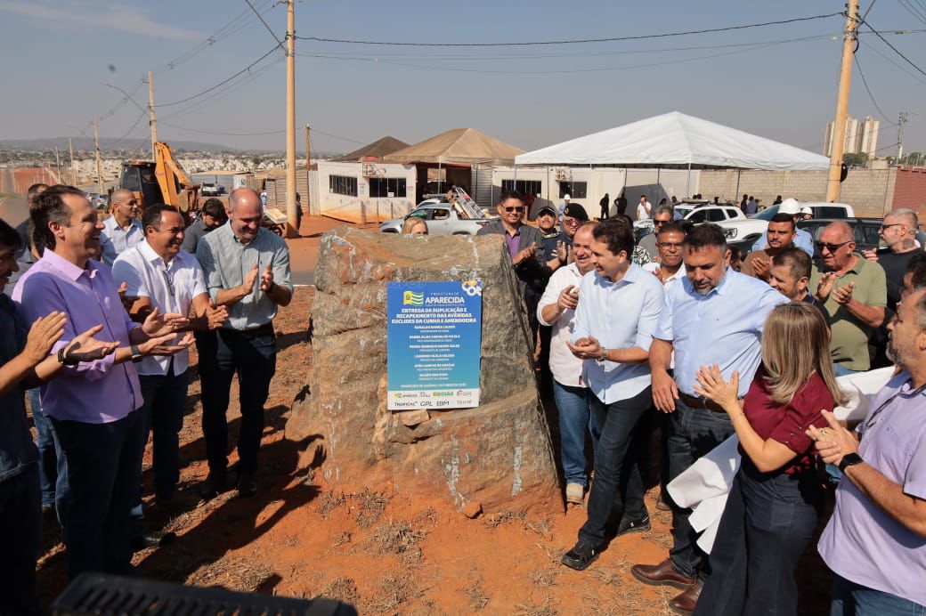 Prefeitura inaugura duplicação e recapeamento das Avenidas Euclides da Cunha e Amendoeira
