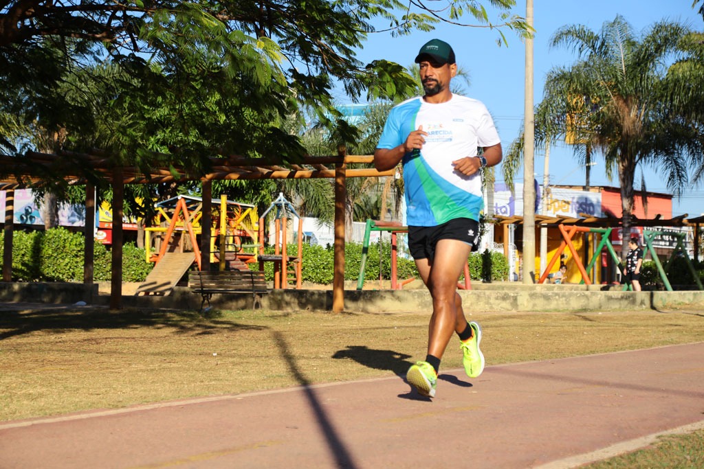 Ultramaratonista correrá 62km em homenagem à emancipação política de Aparecida