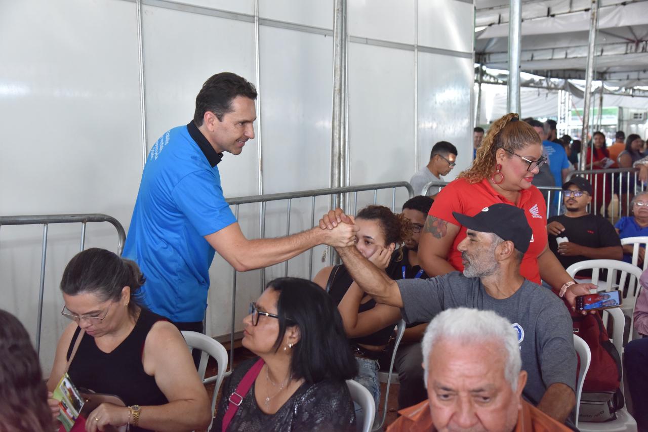 Prefeituras de Aparecida e Goiânia realizam mutirão integrado de serviços e atendimentos à população
