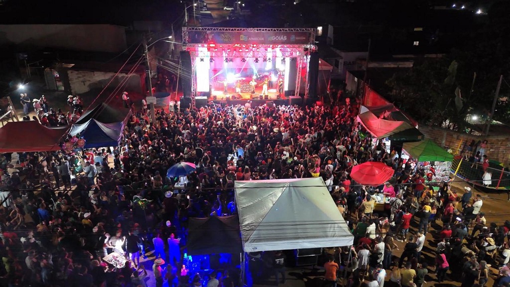 Natal Aparecida leva shows musicais e sorteio de brindes ao Aeroporto Sul neste domingo (28)