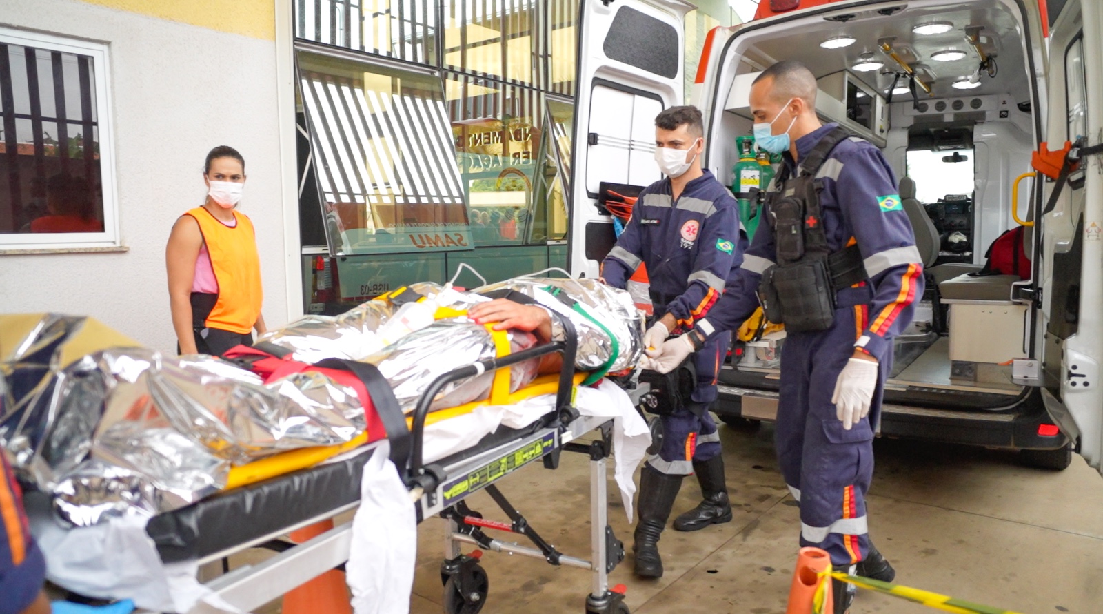 HMAP e SAMU de Aparecida participam de simulado de catástrofe promovido pelo Einstein