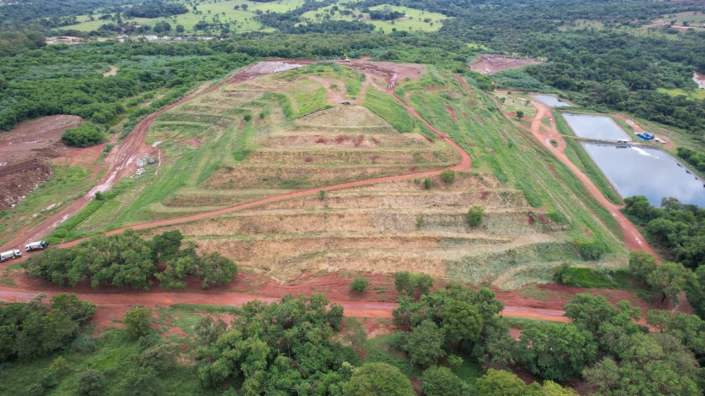 Prefeitura de Aparecida regulariza Aterro Sanitário e recebe licença ambiental da Semad nesta quinta (19)