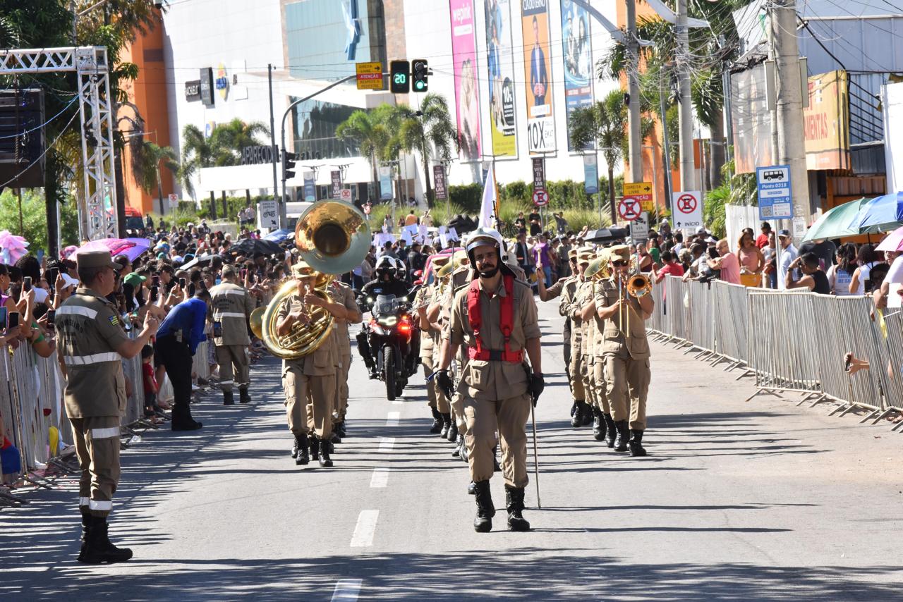 Prefeitura de Aparecida celebra 104 anos com desfile cívico, bolo e avanços históricos no primeiro ano da Gestão Vilela