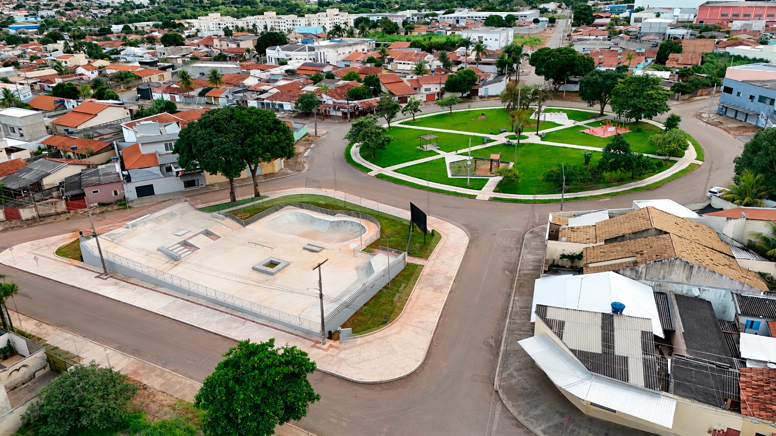 Prefeitura de Aparecida inaugura Praça Dom Pedro e pista de skate Anderson Carlos Vieira Batista nesta quarta-feira (20)