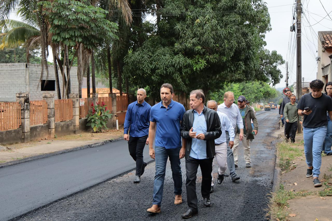 Prefeitura inicia obras de recapeamento na cidade uma semana após lançamento do “Pra Frente Aparecida”