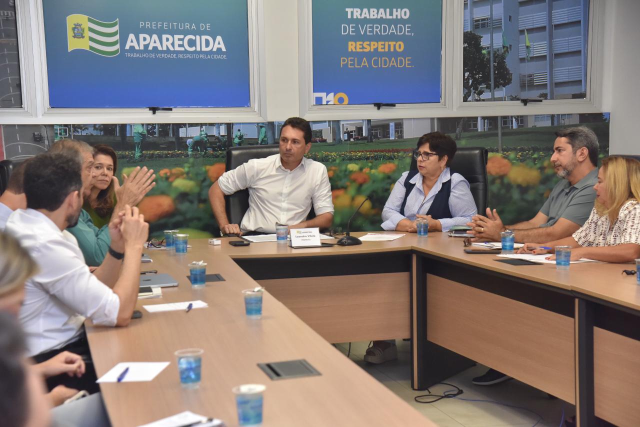 Prefeitura destrava progressões na carreira dos servidores da educação de Aparecida