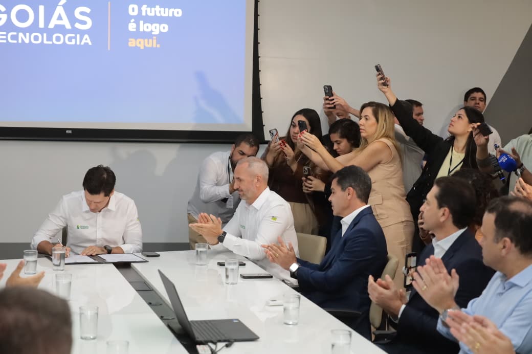 Prefeito Vilela destaca parceria com Estado durante lançamento da Goiás Tecnologia