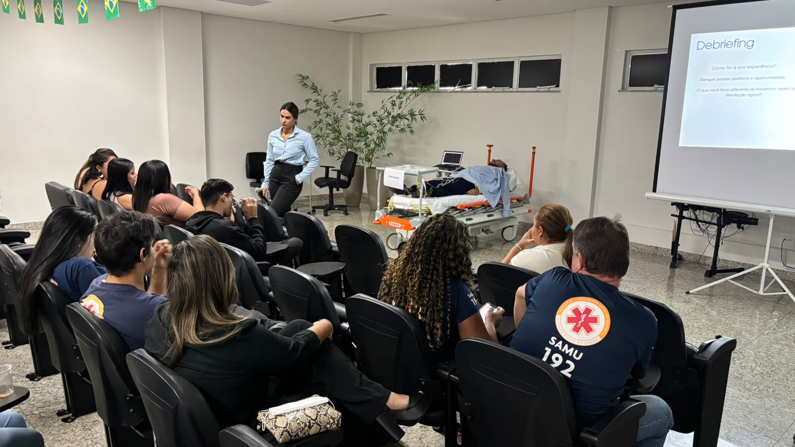 Saúde de Aparecida treina profissionais no HMAP para reduzir tempo de resposta ao infarto